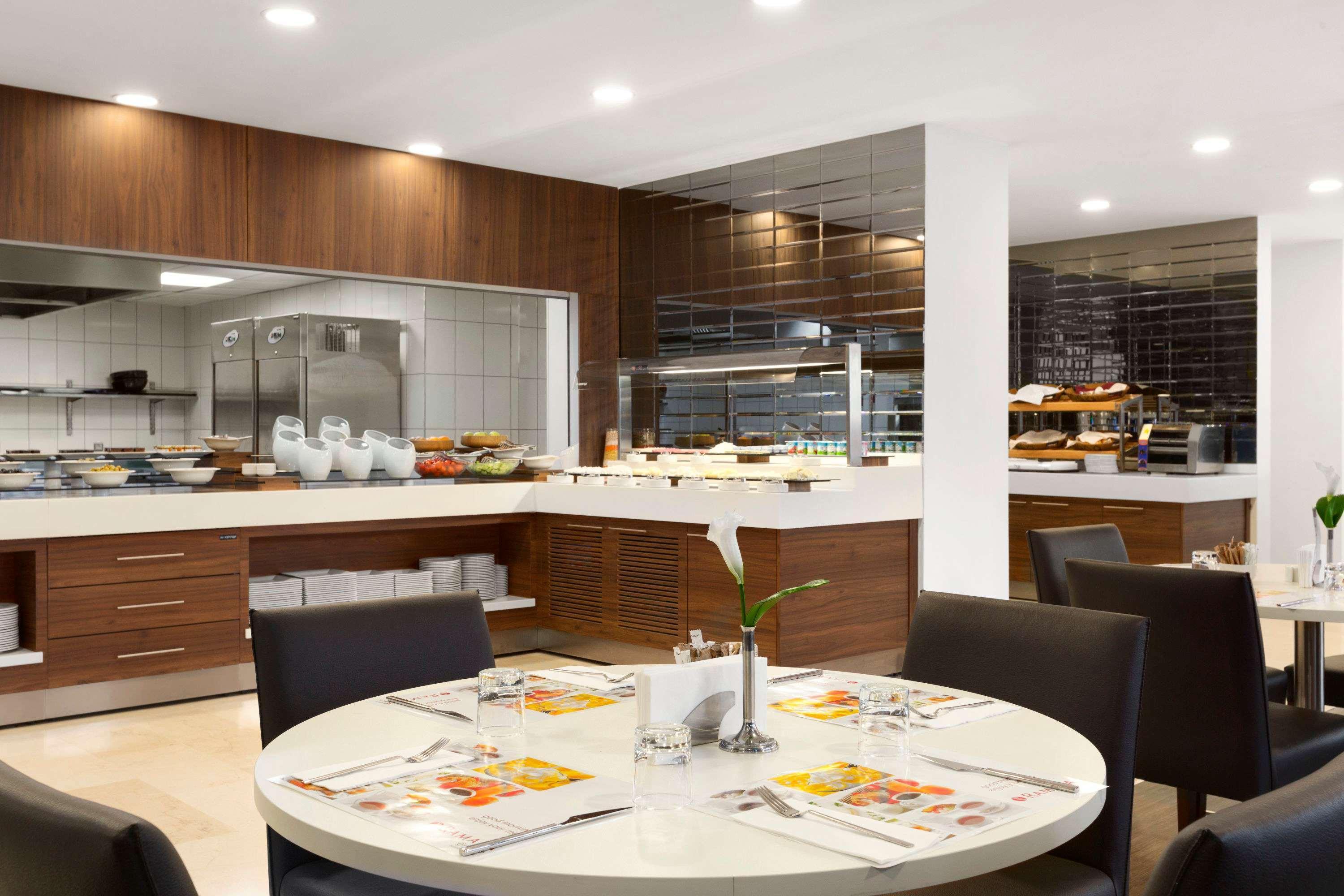 Ramada Encore Istanbul Kartal Exteriér fotografie